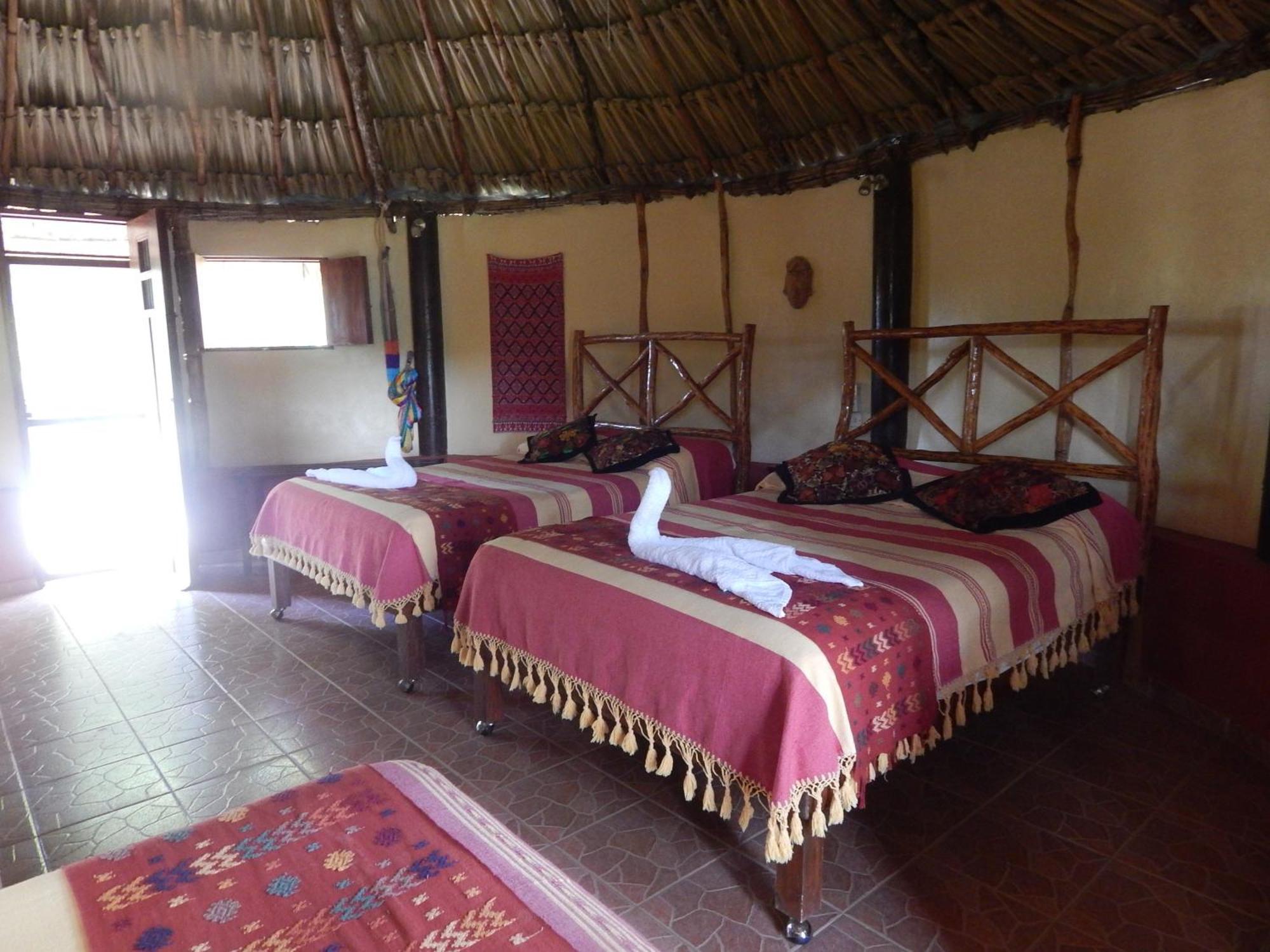 The Pickled Onion B&B And Restaurant Uxmal Santa Elena Bilik gambar